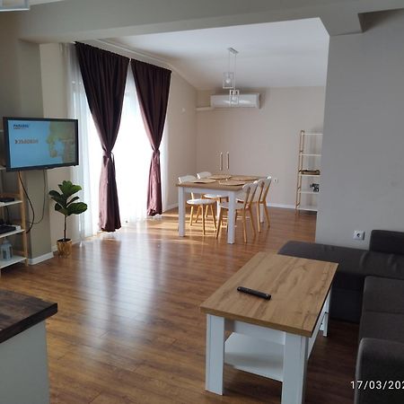 Luxury Suite 2 Karlovo Exterior photo